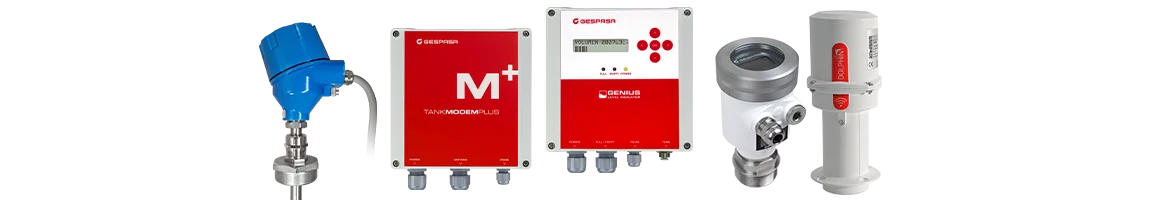 Level probes and remote monitoring systems